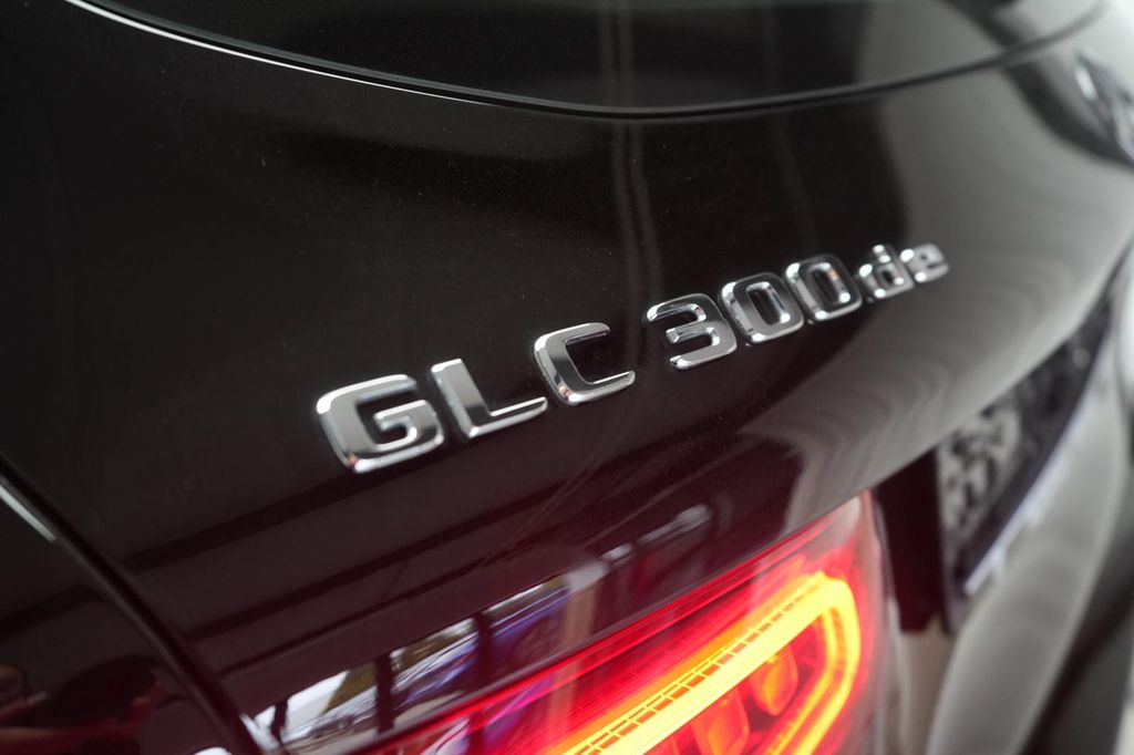 Mercedes-Benz GLC 300 2021