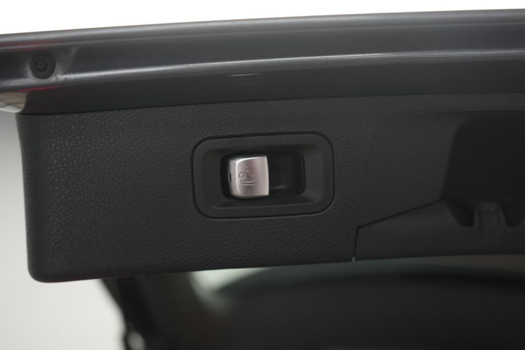 Mercedes-Benz E 300 2020