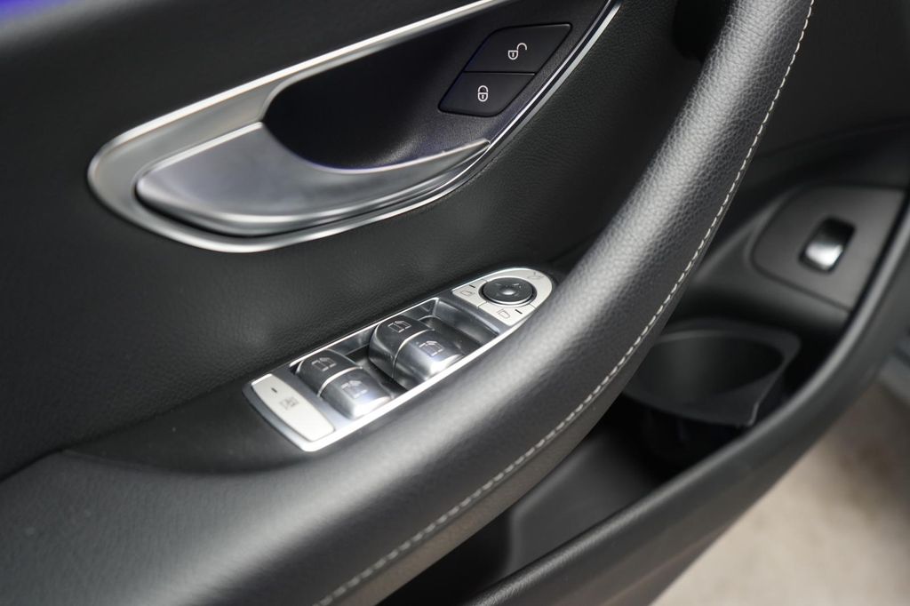 Mercedes-Benz E 300 2020