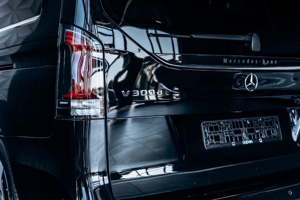 Mercedes-Benz V 300