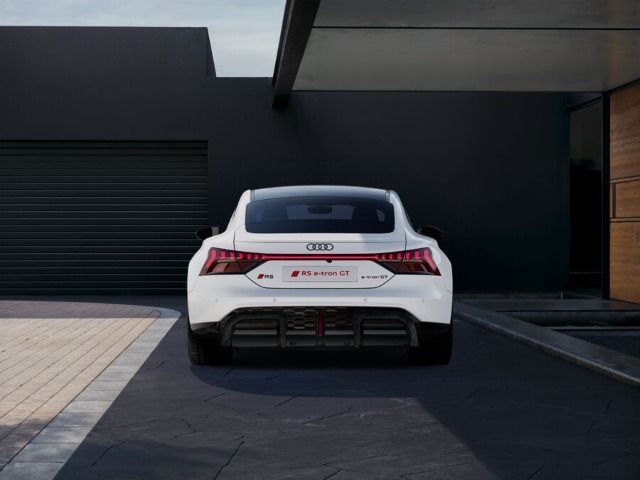 Audi RS e-tron GT
