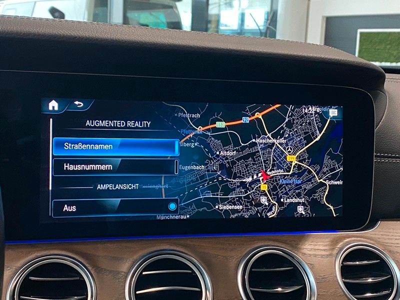 Mercedes-Benz E 220 2022