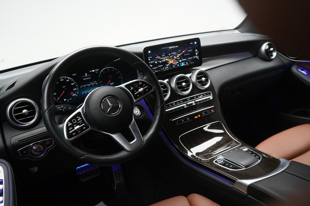 Mercedes-Benz GLC 300 2021