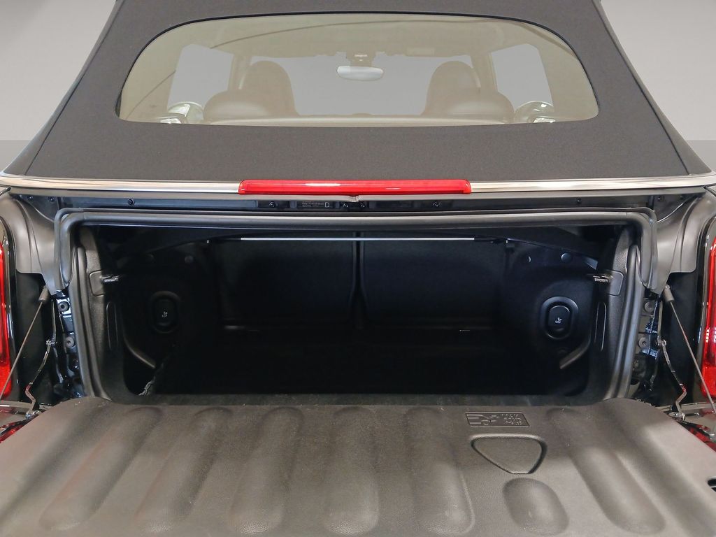 MINI John Cooper Works Cabrio 2022