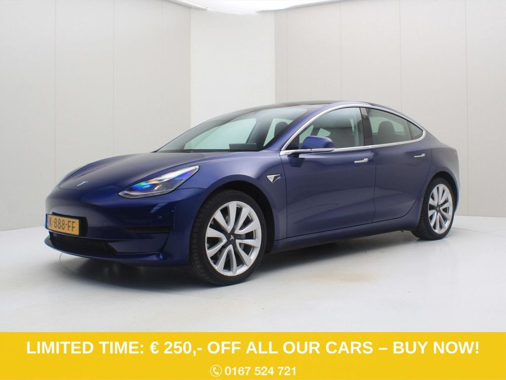 Tesla Model 3 2020