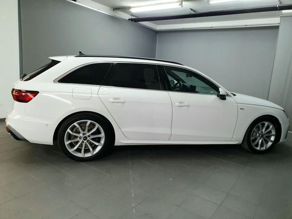 Audi A4 2022