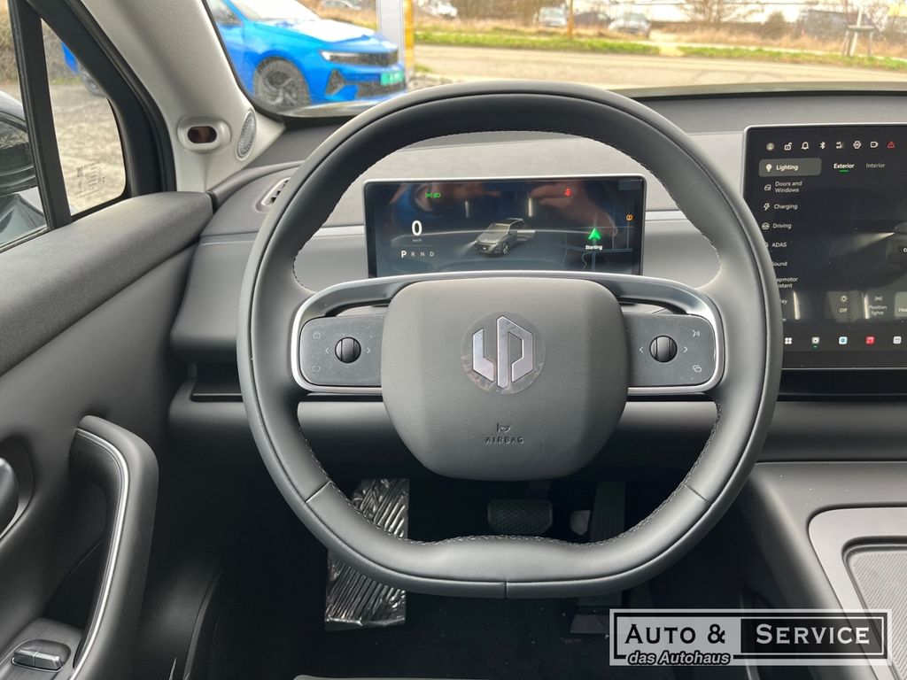 Leapmotor C10