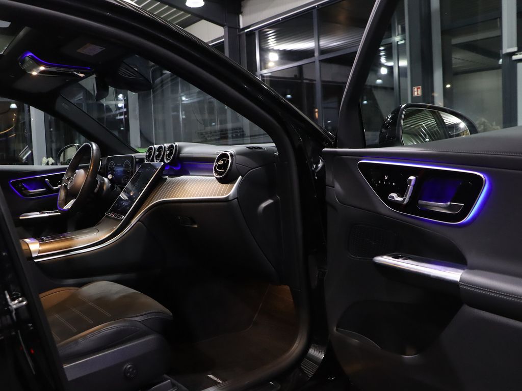 Mercedes-Benz GLC 300 2023