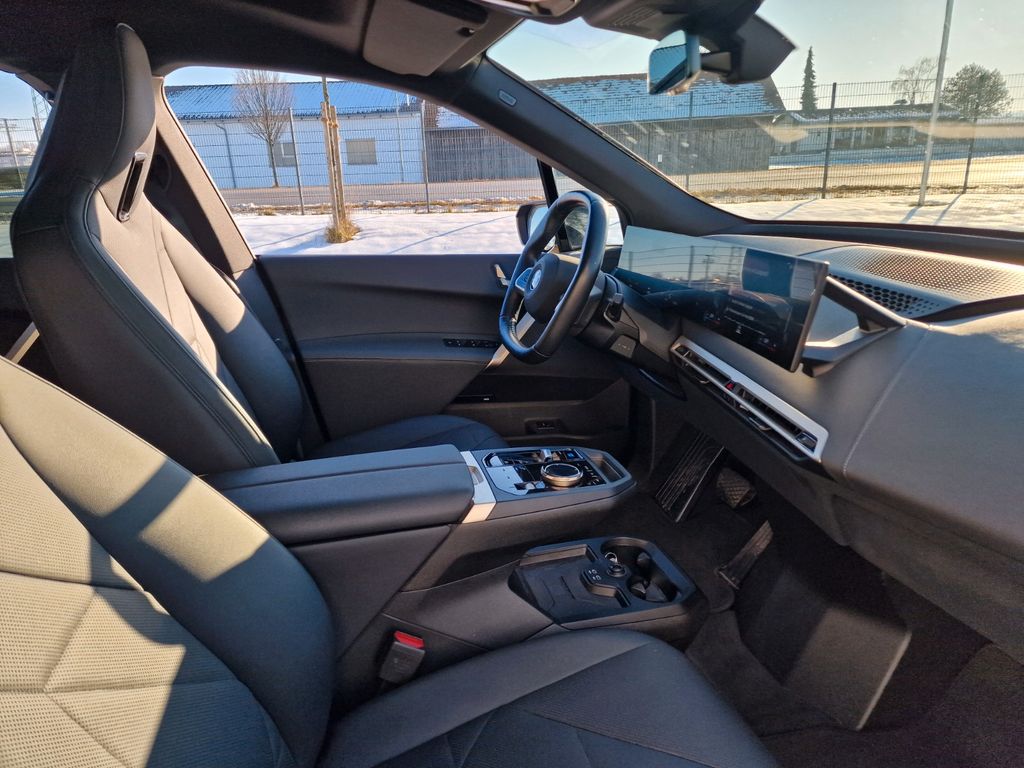 BMW iX 2023