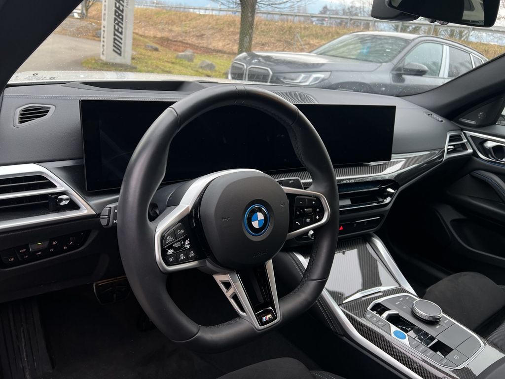 BMW i4 2025
