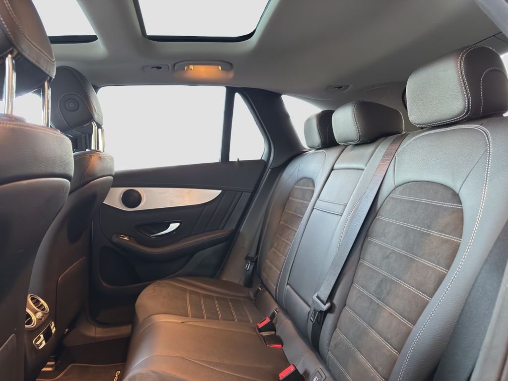 Mercedes-Benz GLC 300 2020