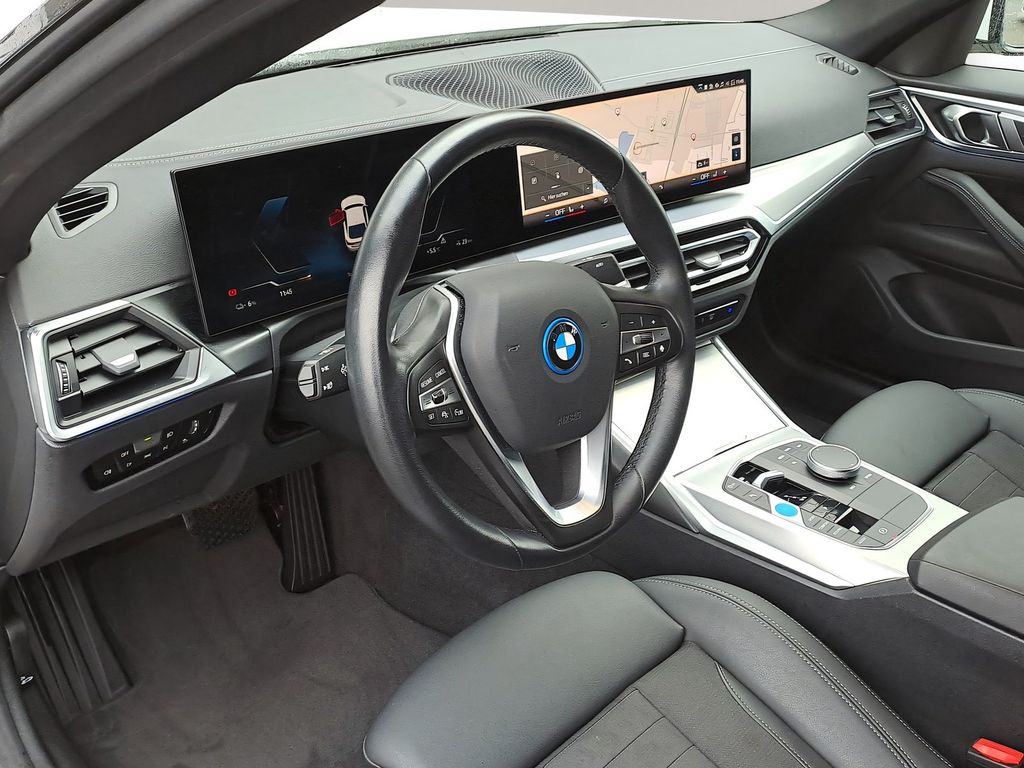 BMW i4 2023