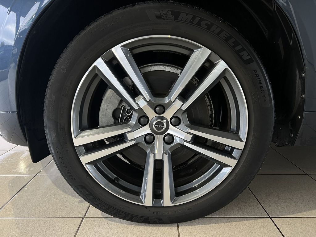 Volvo XC60 2021