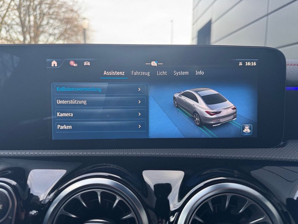 Mercedes-Benz CLA 200 2024