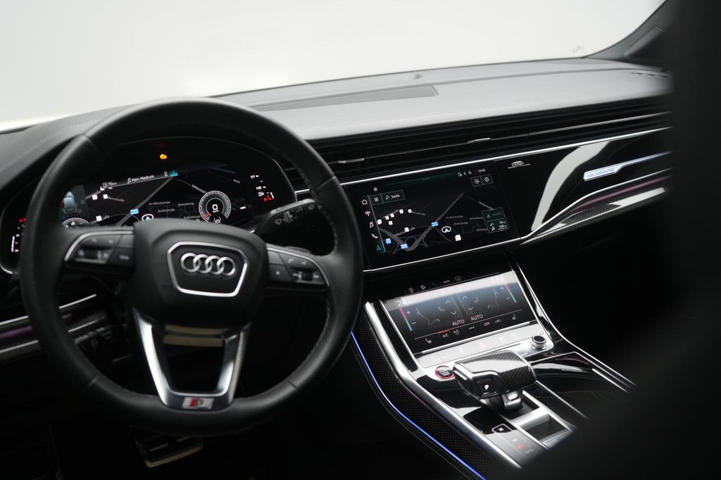 Audi SQ7 2022
