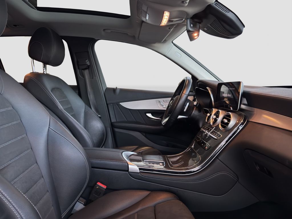 Mercedes-Benz GLC 300 2020