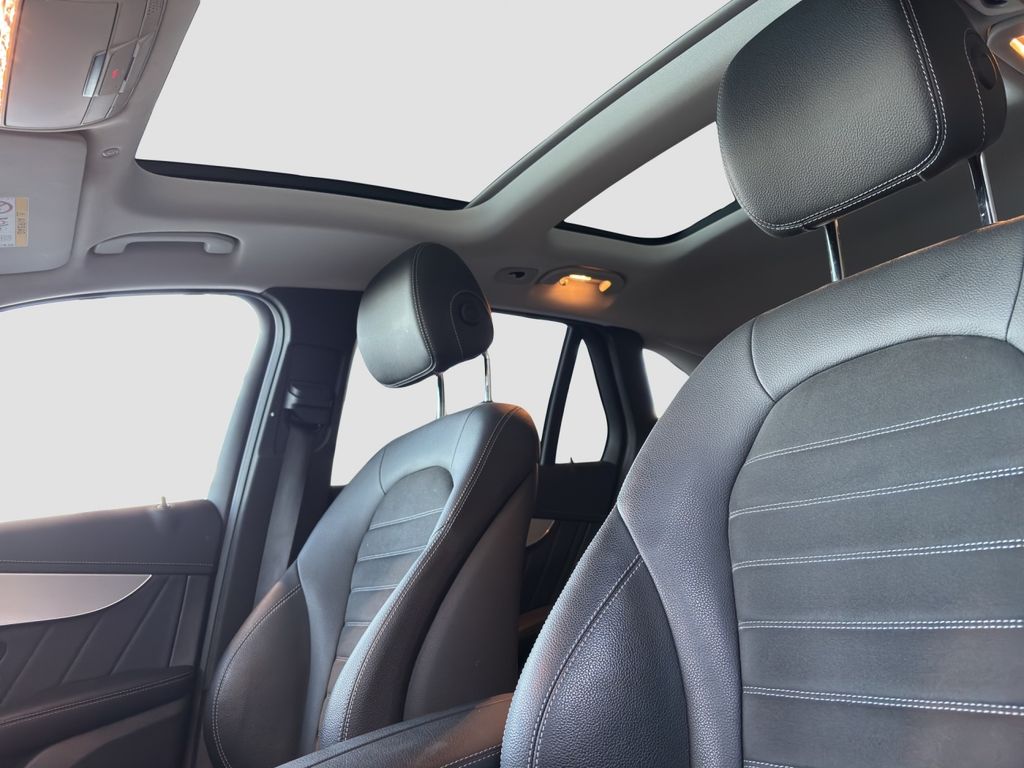 Mercedes-Benz GLC 300 2020