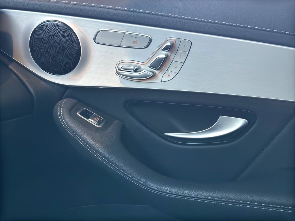 Mercedes-Benz GLC 300 2020