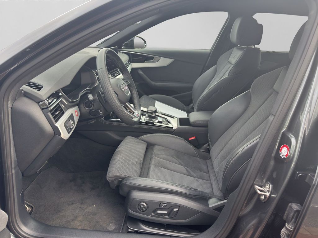 Audi A4 2025