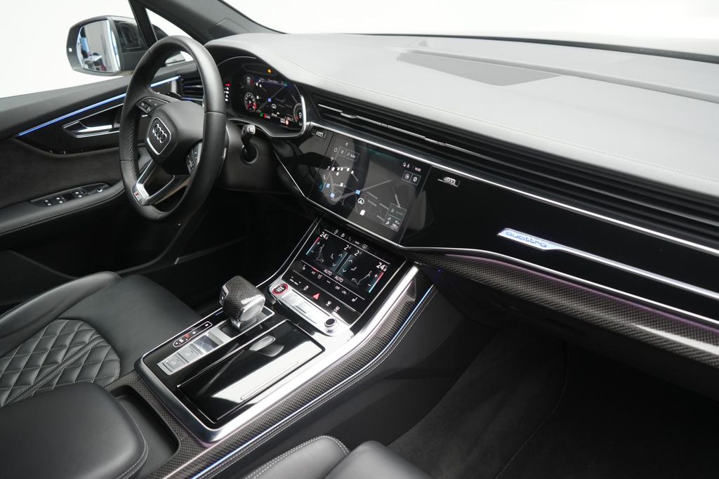 Audi SQ7 2022