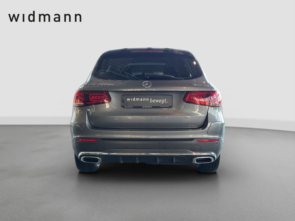 Mercedes-Benz GLC 300 2020