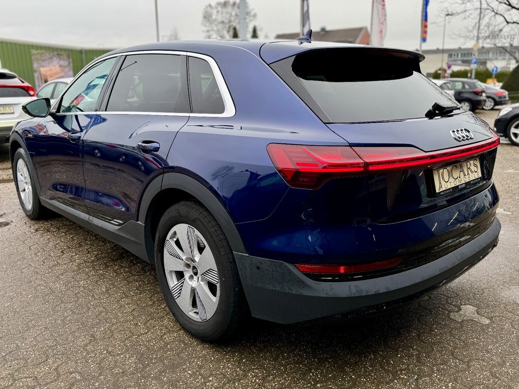 Audi e-tron 2021