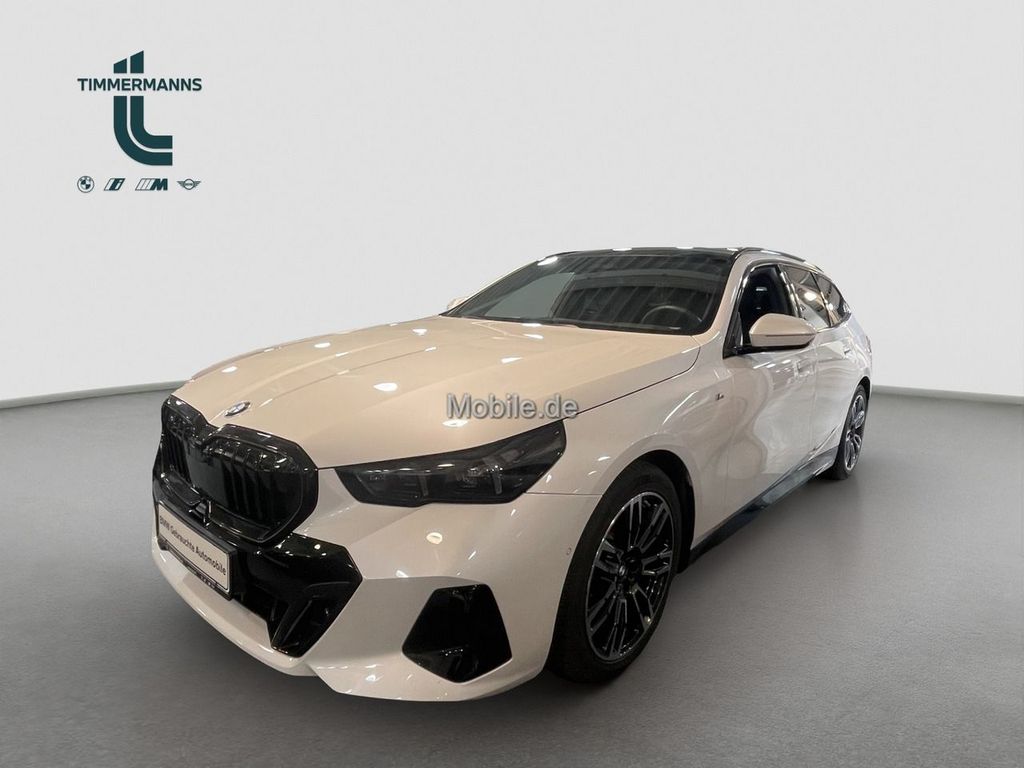 BMW 540 2025