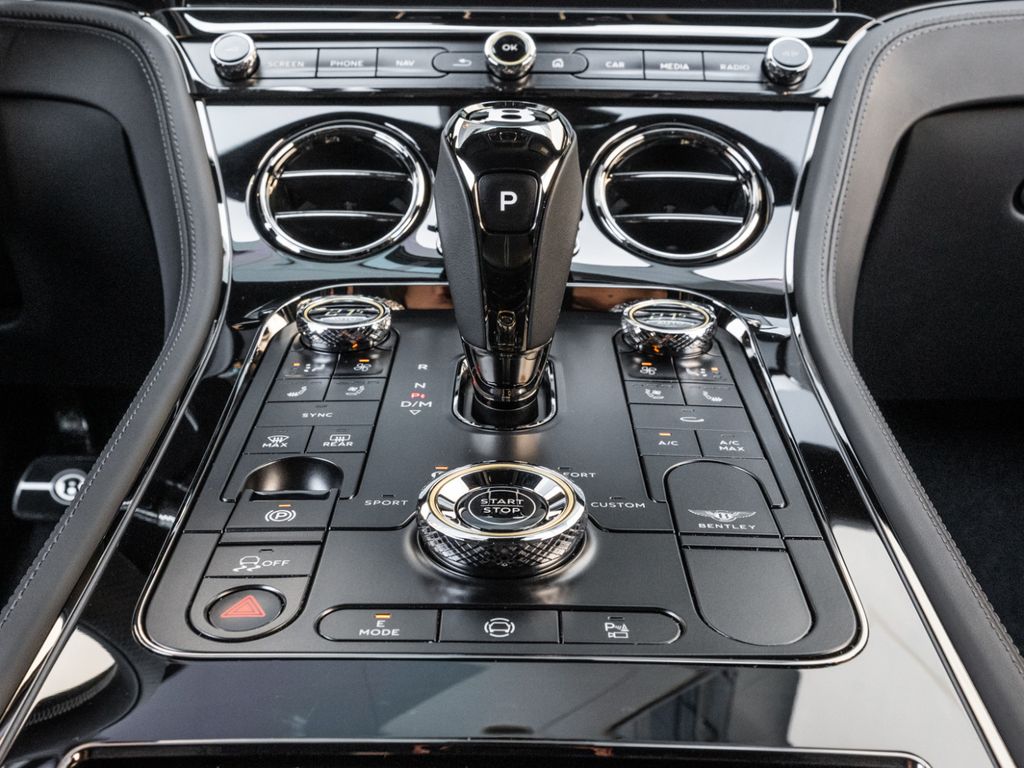 Bentley Continental GT 2025