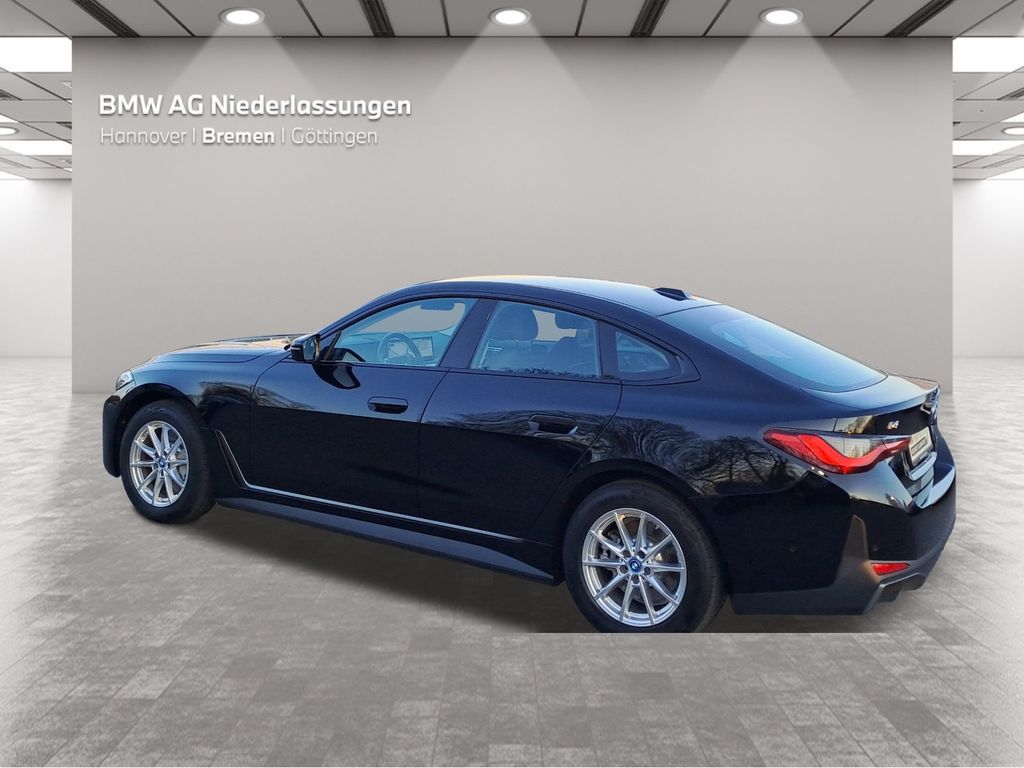 BMW i4 2023
