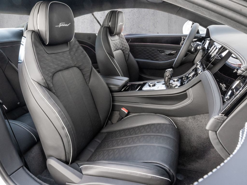 Bentley Continental GT 2025