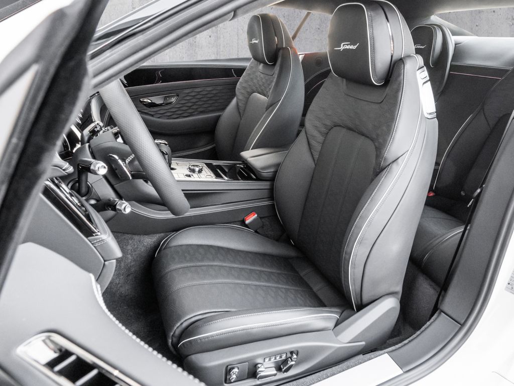 Bentley Continental GT 2025