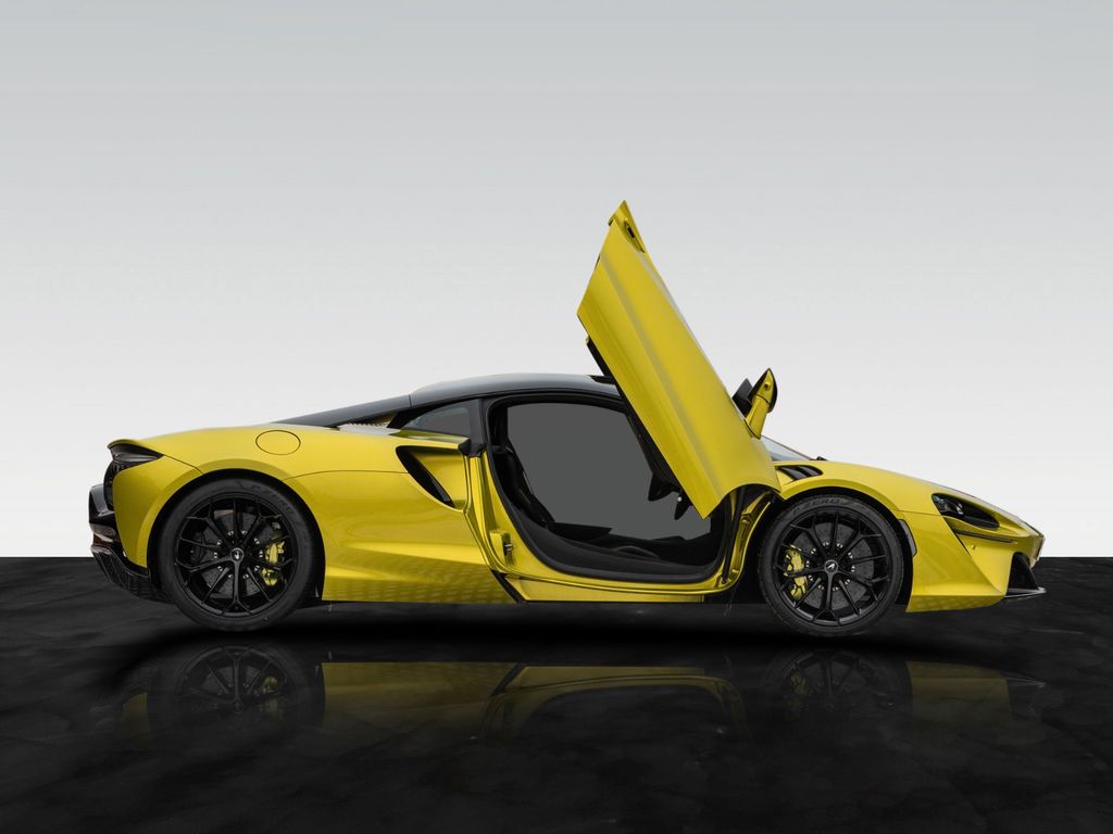 McLaren Artura 2024