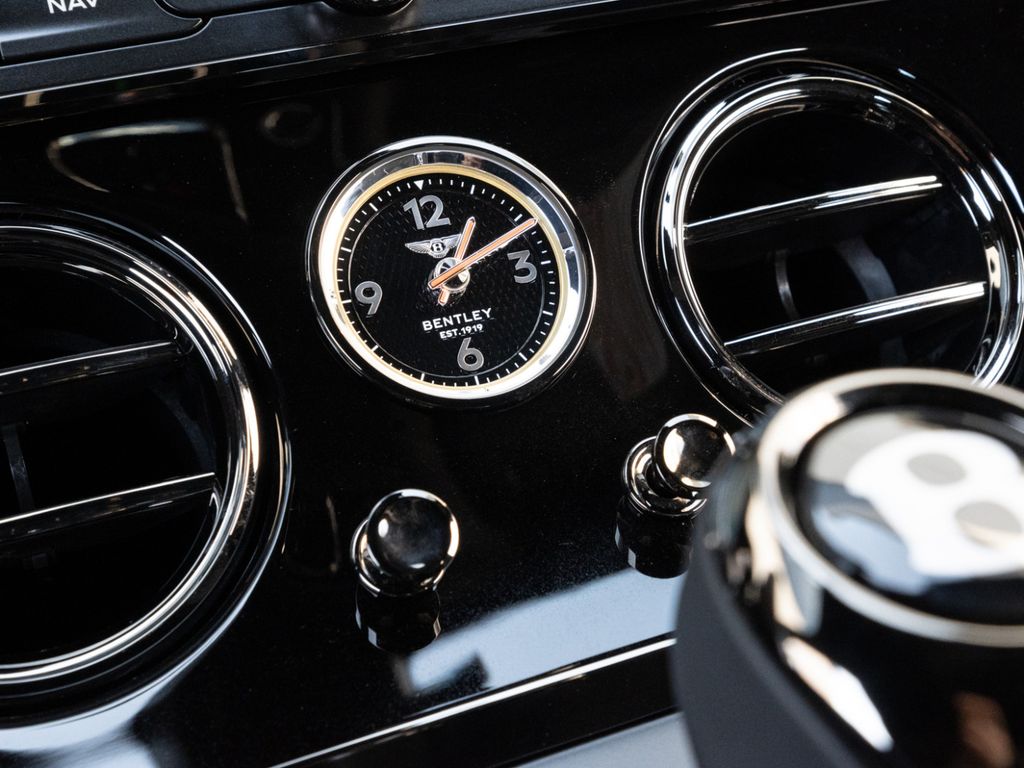 Bentley Continental GT 2025