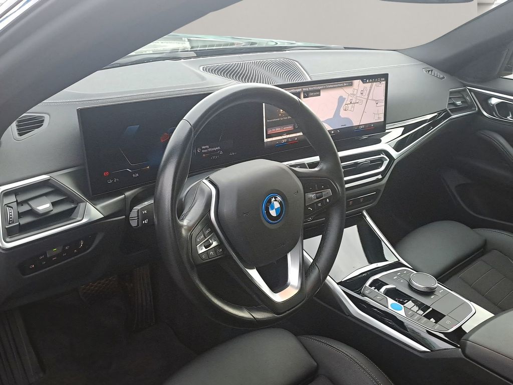 BMW i4 2023