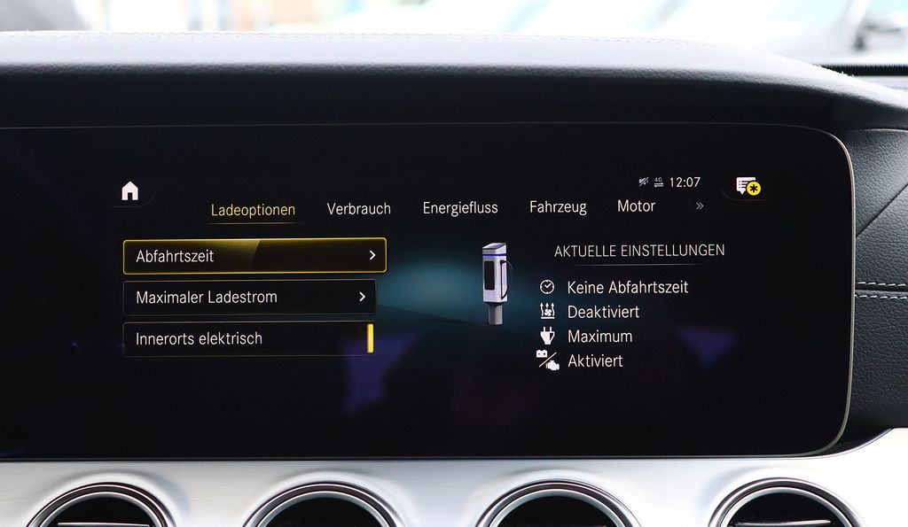 Mercedes-Benz E 300 2022