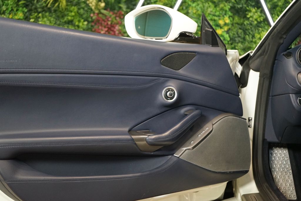 Ferrari Portofino 2021