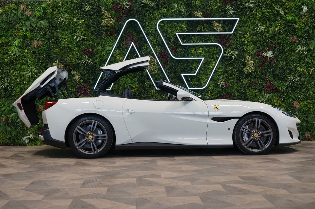 Ferrari Portofino 2021