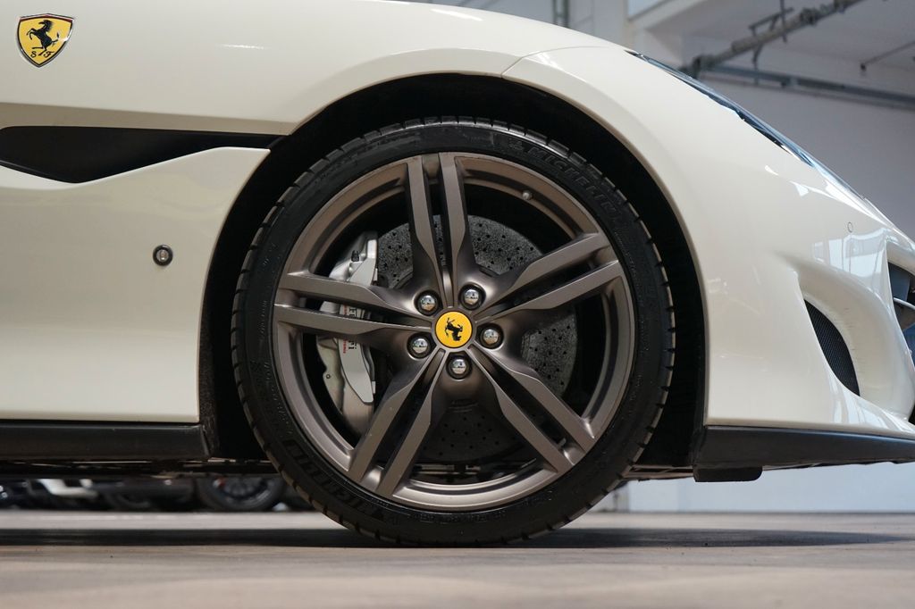 Ferrari Portofino 2021