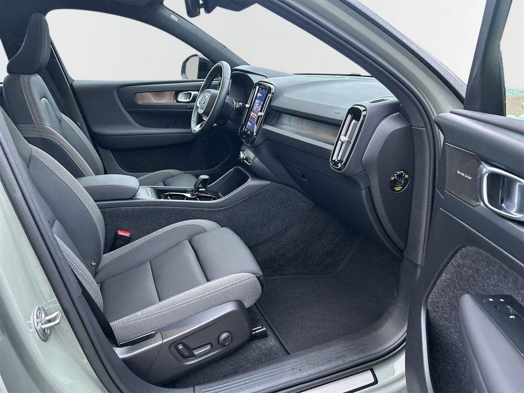 Volvo XC40 2022