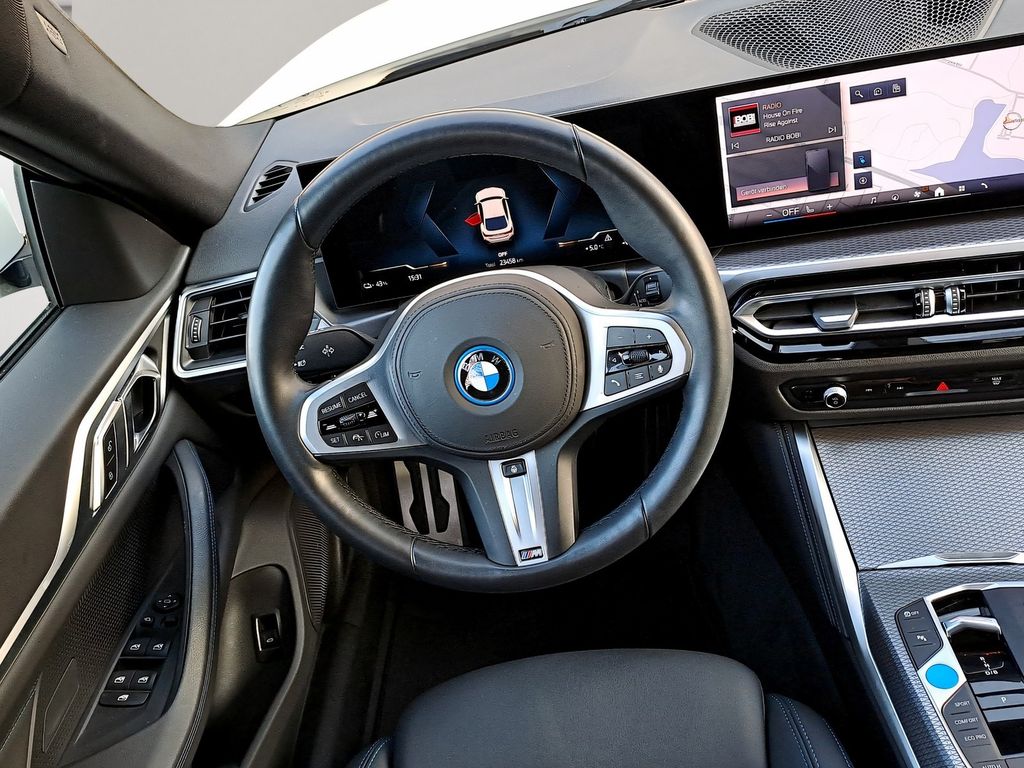 BMW i4 2023