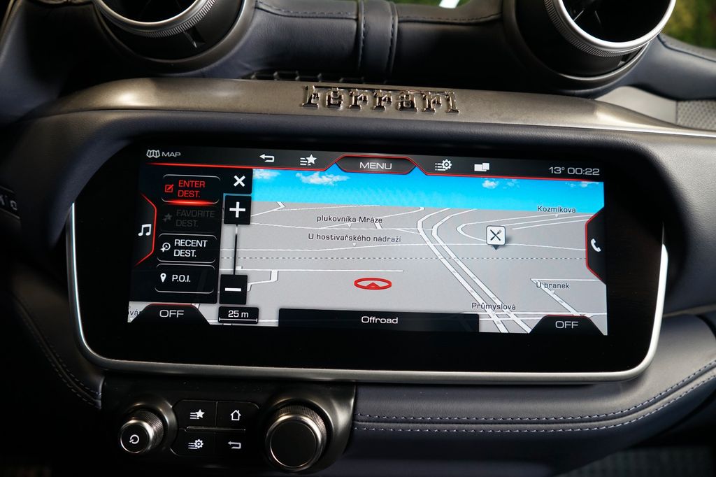 Ferrari Portofino 2021