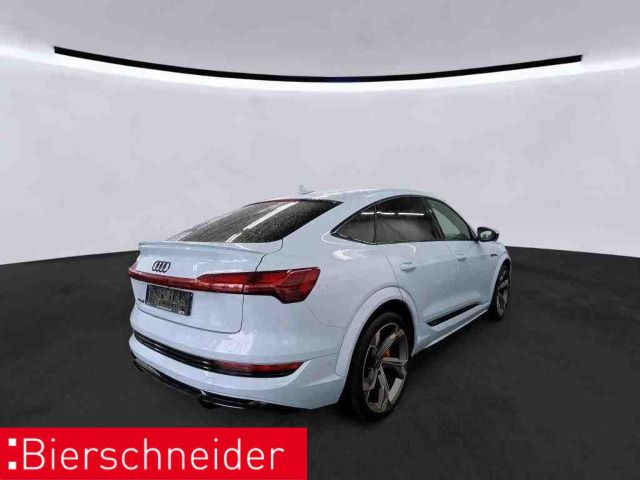 Audi e-tron 2023