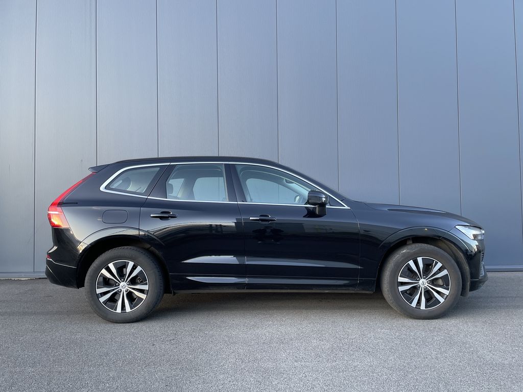 Volvo XC60 2022