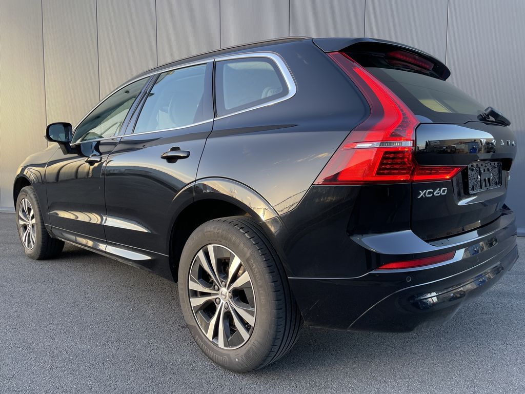 Volvo XC60 2022
