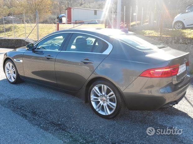 Jaguar XE 2015