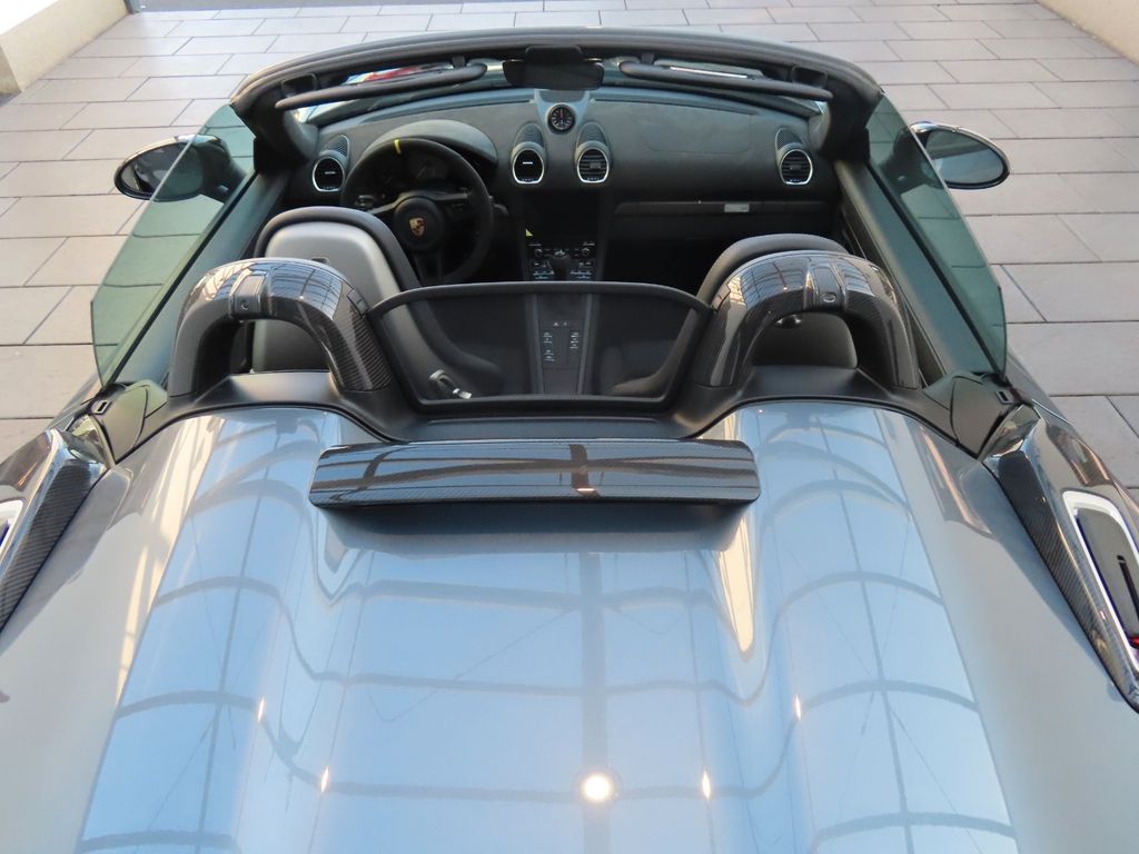 Porsche Boxster 2024