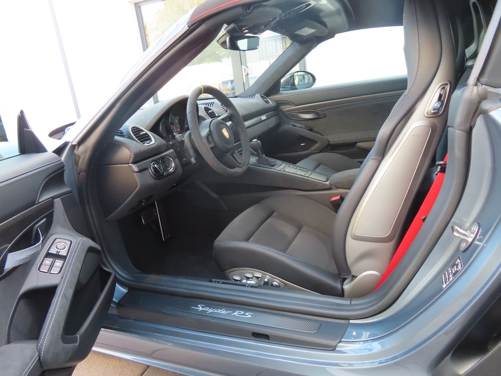 Porsche Boxster 2024