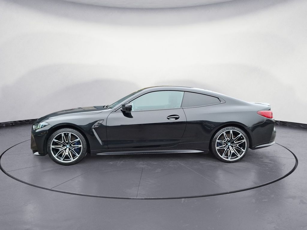 BMW M4 2025