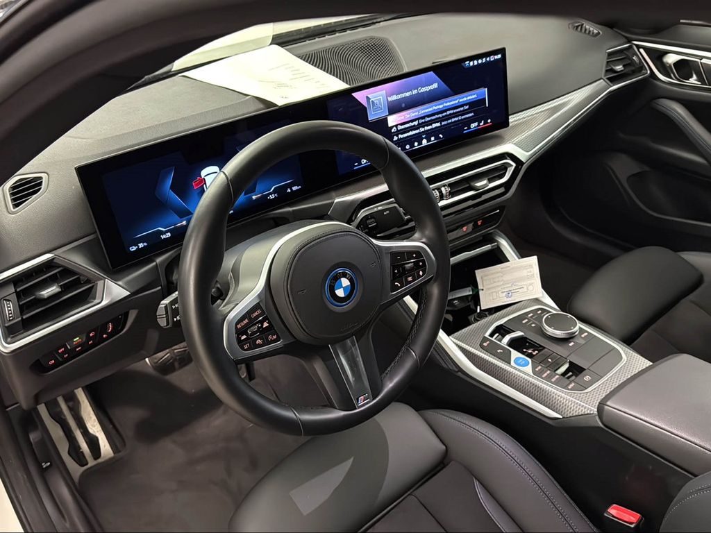BMW i4 2023