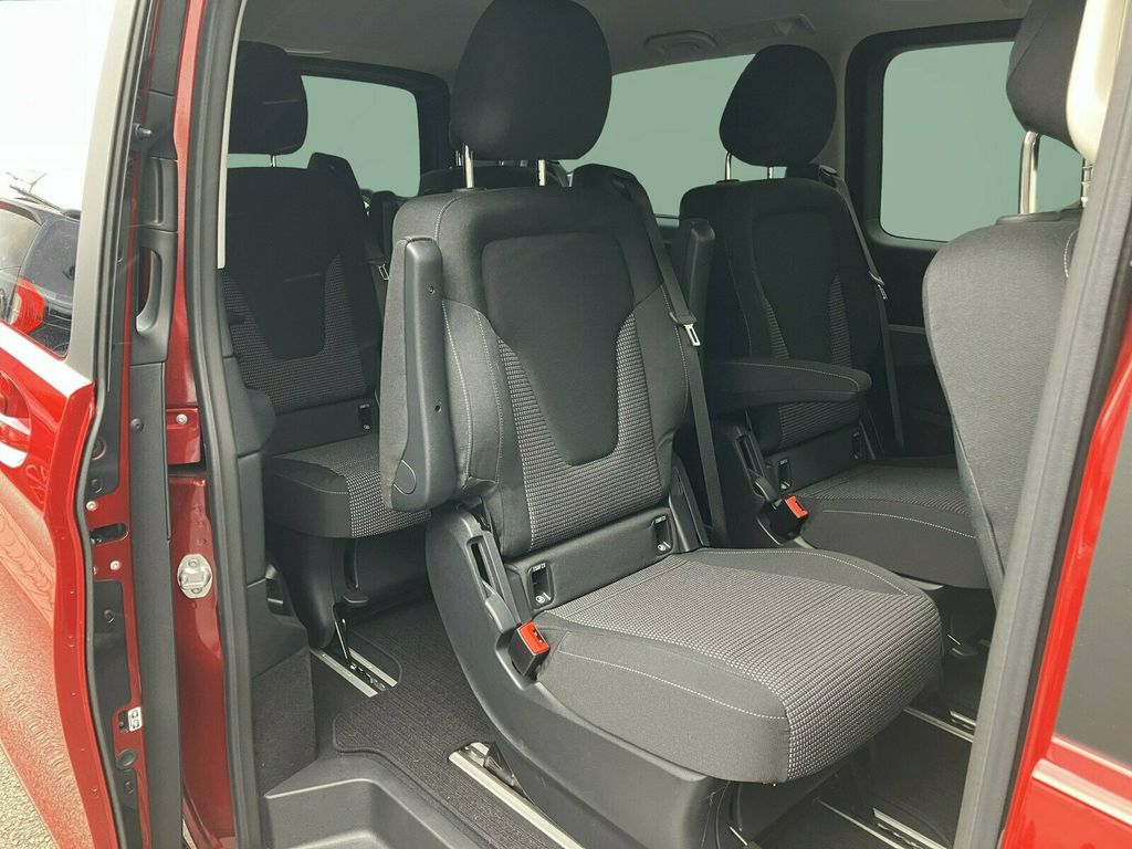 Mercedes-Benz V 220 2024